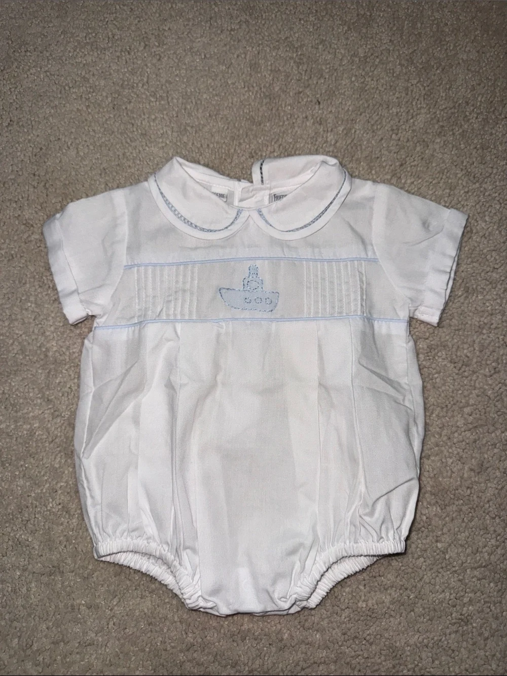 FRIEDKNIT creations Bubble with Light Blue Embroidered boat
